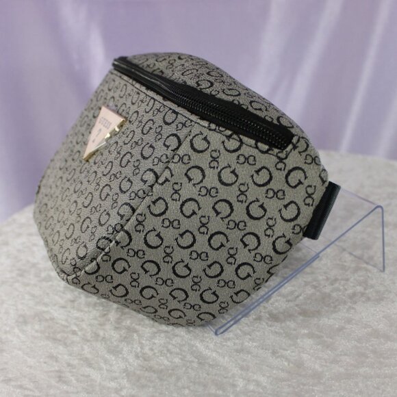 Guess Charlestown Travel Belt Bag Waist Pack – Black Logo Print - Picture 3 of 7